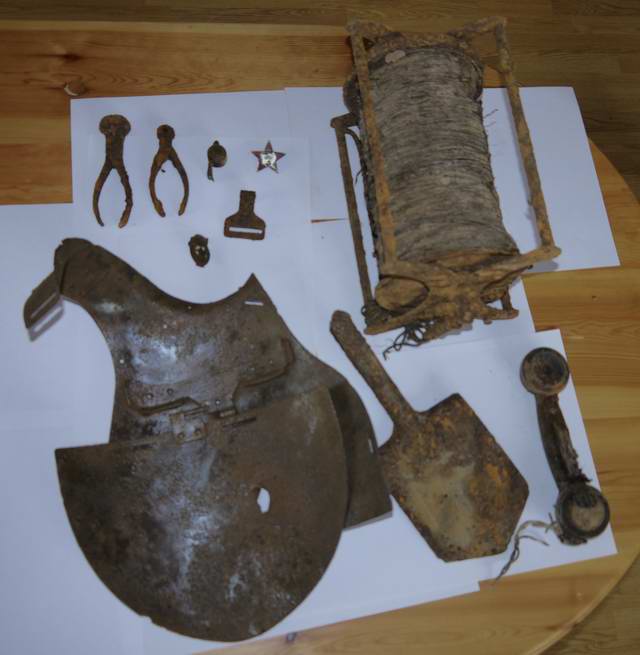 Личные вещи, найденные при останках А.Г.Кузьмина.