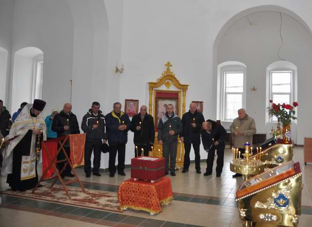 В церкви села Усады Высокогорского района состоялось отпевание останков А.Г.Кузьмина.
