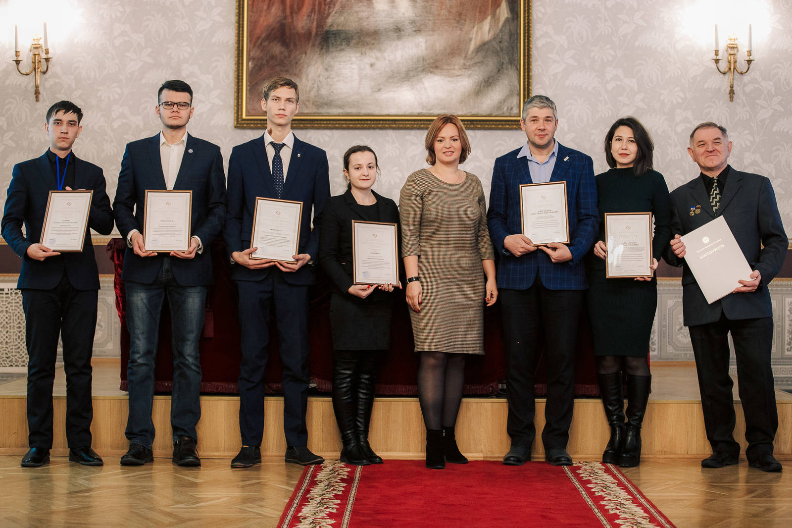 Награждены активисты молодежных общественных организаций и объединений. 2018